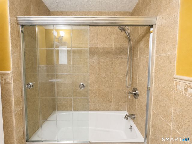 50 Wakefield Circle 50, East Hartford, CT 06118