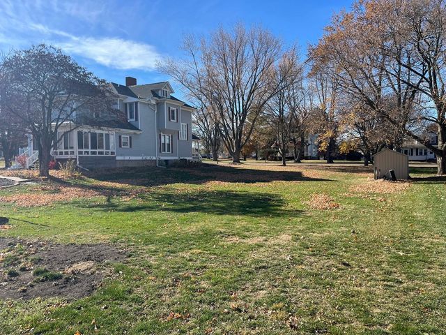 340 S Main Street, Sheffield, IL 61361