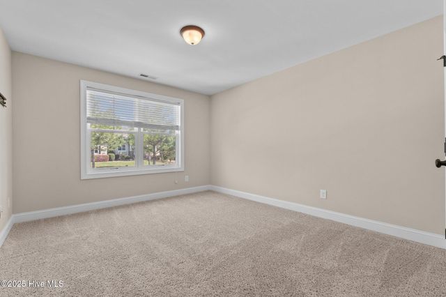 280 Wiregrass Lane, Southern Pines, NC 28387