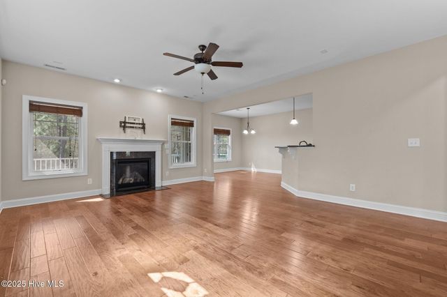 280 Wiregrass Lane, Southern Pines, NC 28387