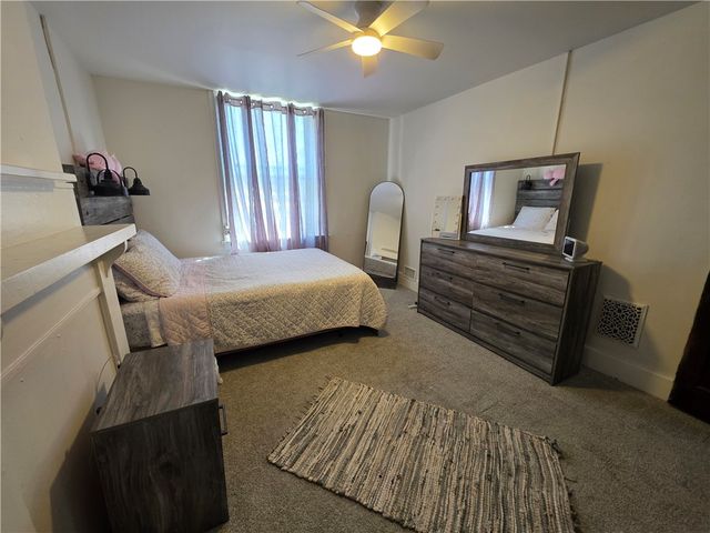 361 Gross St, Bloomfield, PA 15224