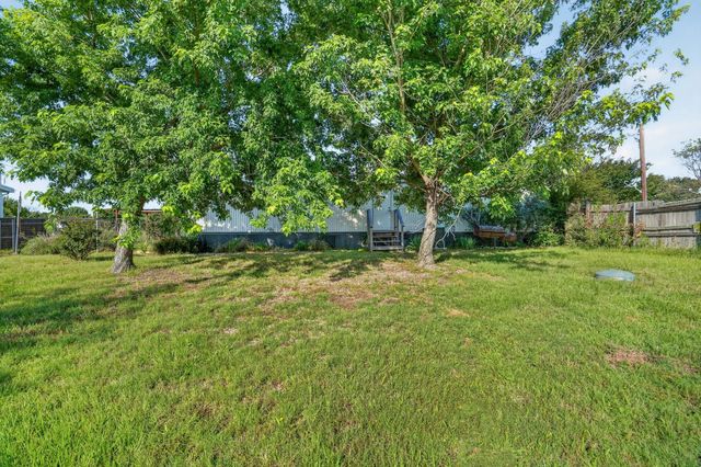7601 River Run, Granbury, TX 76049