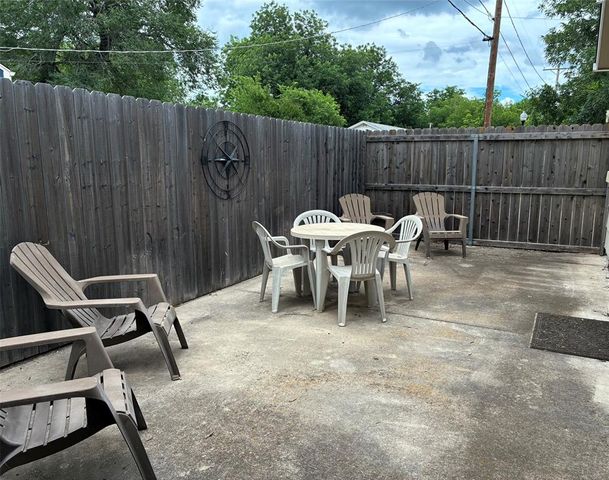 220 S Ponca Avenue, Norman, OK 73071