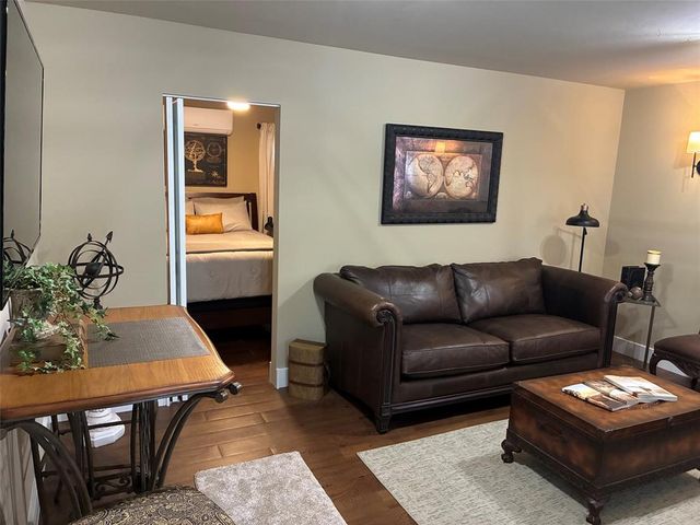 220 S Ponca Avenue, Norman, OK 73071