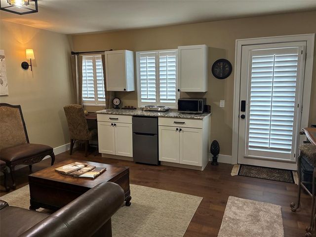 220 S Ponca Avenue, Norman, OK 73071