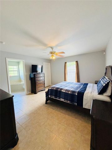 16 PECAN DRIVE LOOP, Ocala, FL 34472