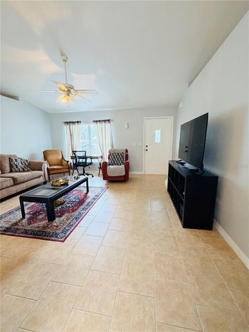 16 PECAN DRIVE LOOP, Ocala, FL 34472