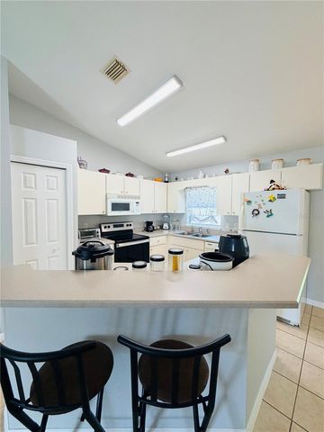 16 PECAN DRIVE LOOP, Ocala, FL 34472