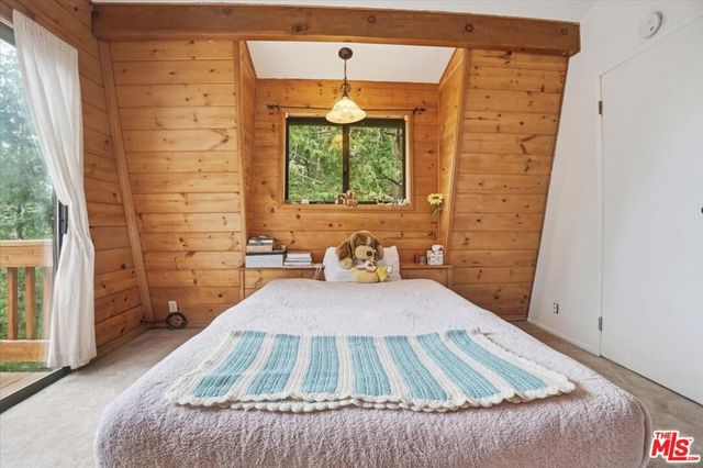 27071 Overlook Lane, Lake Arrowhead, CA 92352