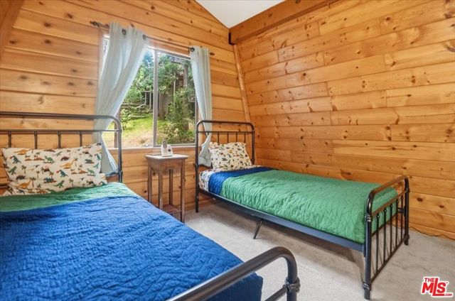 27071 Overlook Lane, Lake Arrowhead, CA 92352