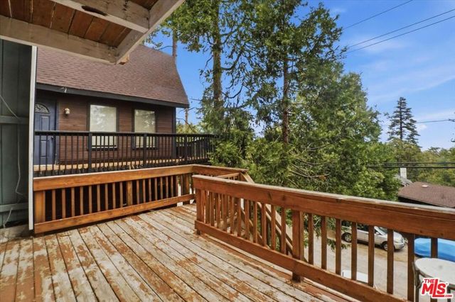 27071 Overlook Lane, Lake Arrowhead, CA 92352