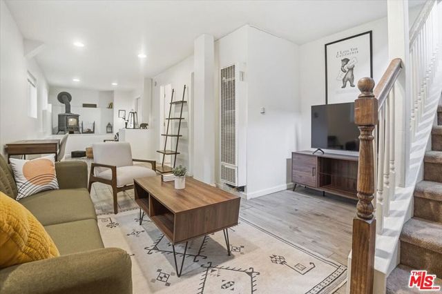 27071 Overlook Lane, Lake Arrowhead, CA 92352