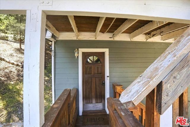 27071 Overlook Lane, Lake Arrowhead, CA 92352