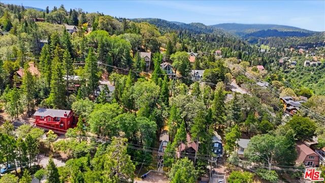 27071 Overlook Lane, Lake Arrowhead, CA 92352