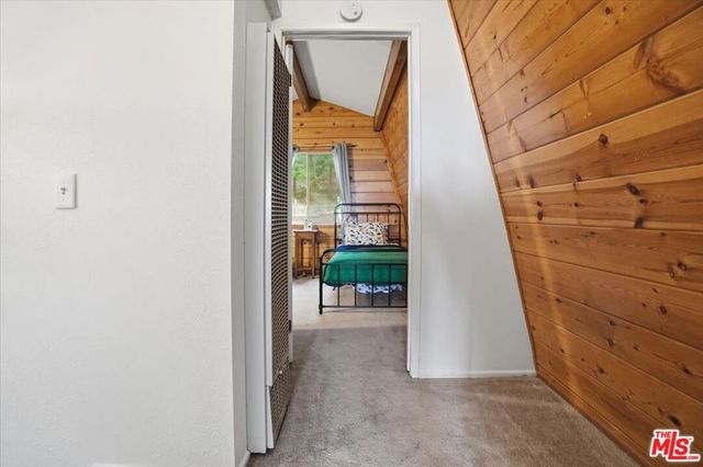 27071 Overlook Lane, Lake Arrowhead, CA 92352