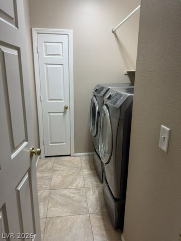 1132 Cathedral Ridge Street, Henderson, NV 89052