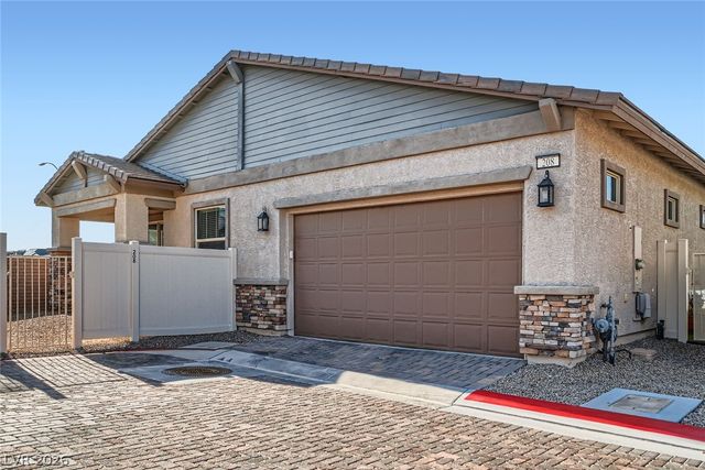 208 Coltrane Canyon Avenue, Henderson, NV 89011