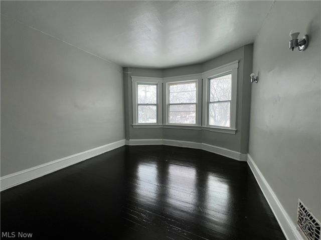 2222 W 98th Street, Cleveland, OH 44102