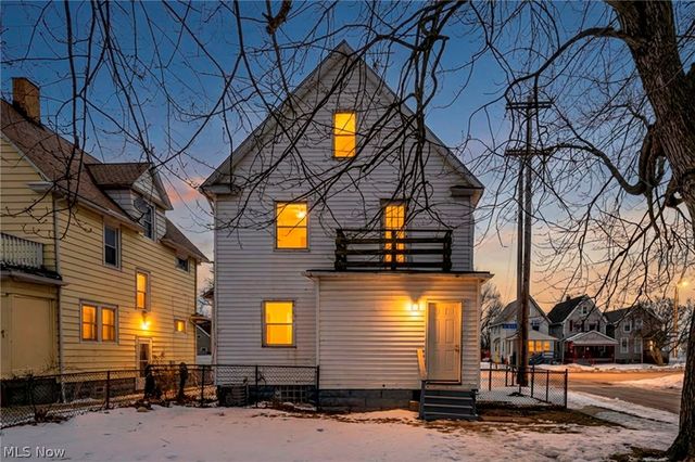 2222 W 98th Street, Cleveland, OH 44102