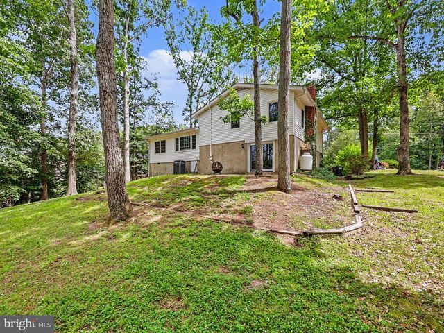 1006 ISABELLA DR, Stafford, VA 22554