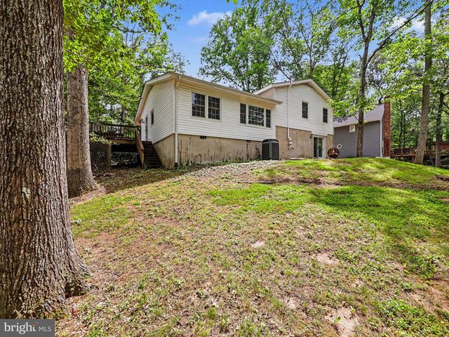 1006 ISABELLA DR, Stafford, VA 22554