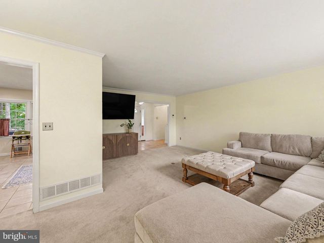 1006 ISABELLA DR, Stafford, VA 22554