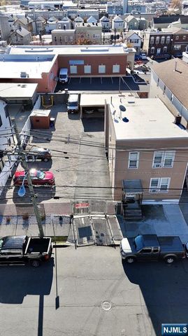 125-129 Malvern Street, Newark, NJ 07105