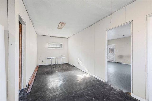 4200 Monroe Avenue, Kansas City, MO 64130