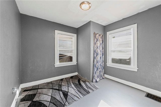 4200 Monroe Avenue, Kansas City, MO 64130