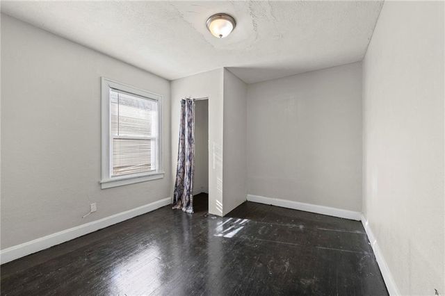 4200 Monroe Avenue, Kansas City, MO 64130