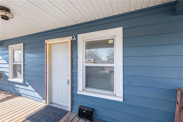 4200 Monroe Avenue, Kansas City, MO 64130