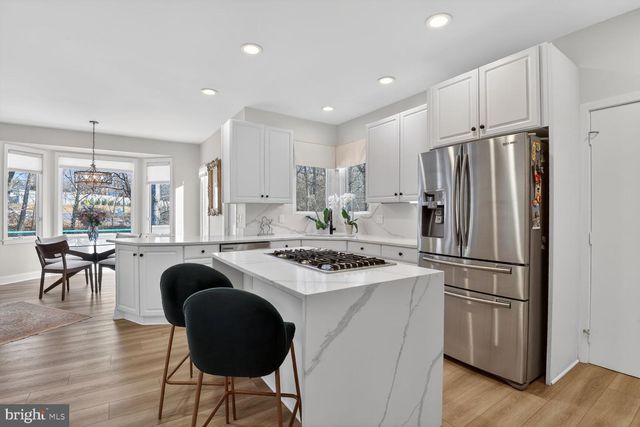 11300 WATER POINTE CIR, Reston, VA 20194