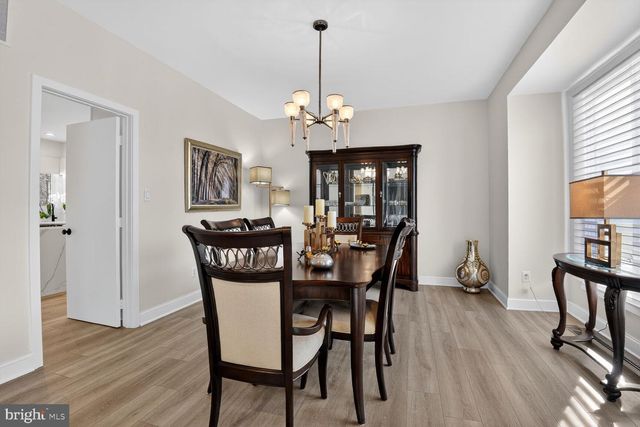 11300 WATER POINTE CIR, Reston, VA 20194