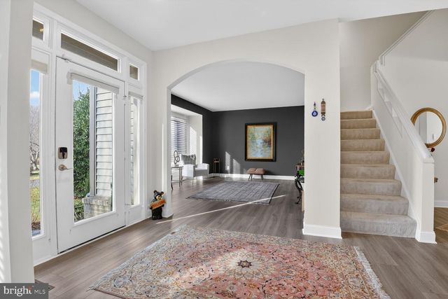 11300 WATER POINTE CIR, Reston, VA 20194