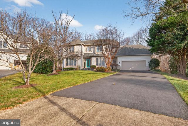 11300 WATER POINTE CIR, Reston, VA 20194