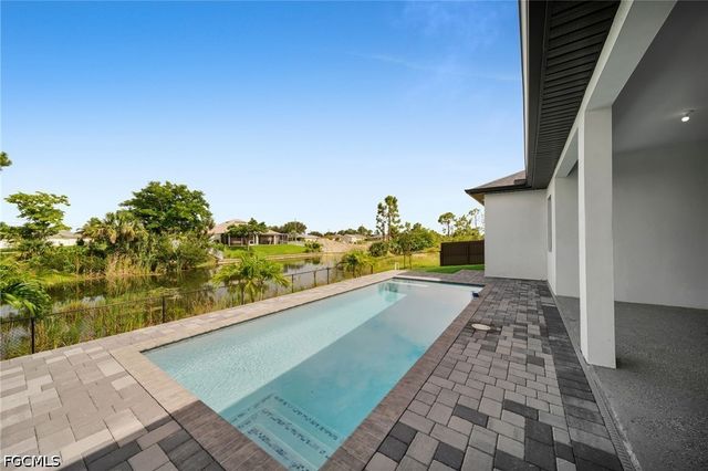 3423 NE 13th AVE, Cape Coral, FL 33909