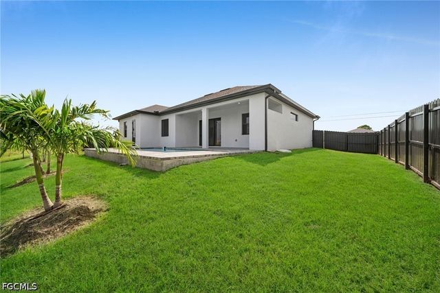 3423 NE 13th AVE, Cape Coral, FL 33909