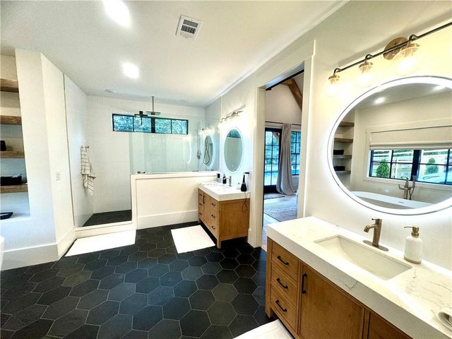 8535 Loy Lane, Gainesville, GA 30506