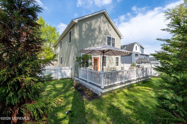 133 Maplewood Avenue, Atlantic Highlands, NJ 07716
