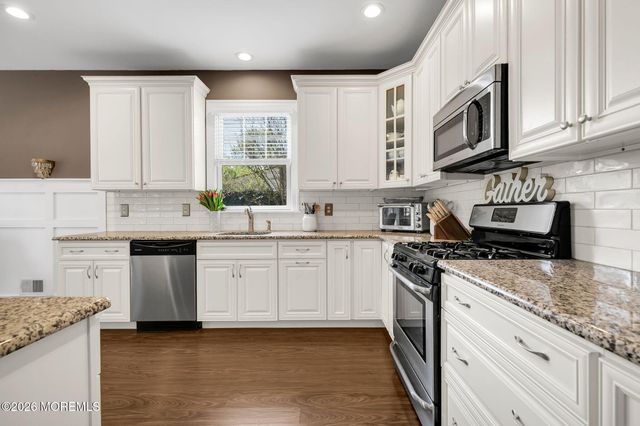 133 Maplewood Avenue, Atlantic Highlands, NJ 07716