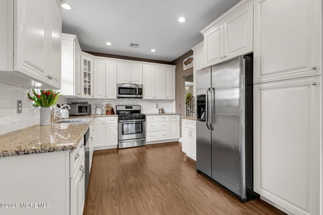 133 Maplewood Avenue, Atlantic Highlands, NJ 07716