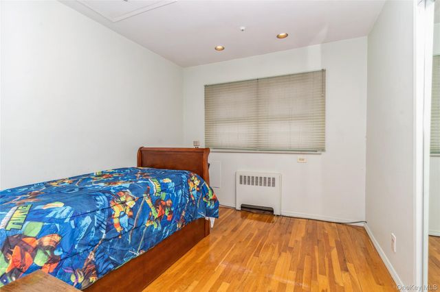 253 E Meadow Avenue, East Meadow, NY 11554