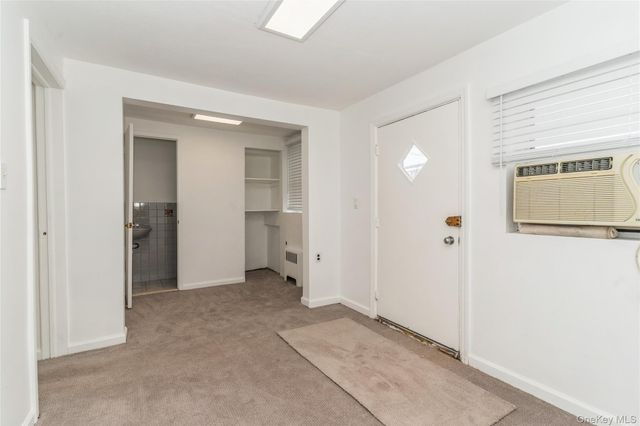 253 E Meadow Avenue, East Meadow, NY 11554