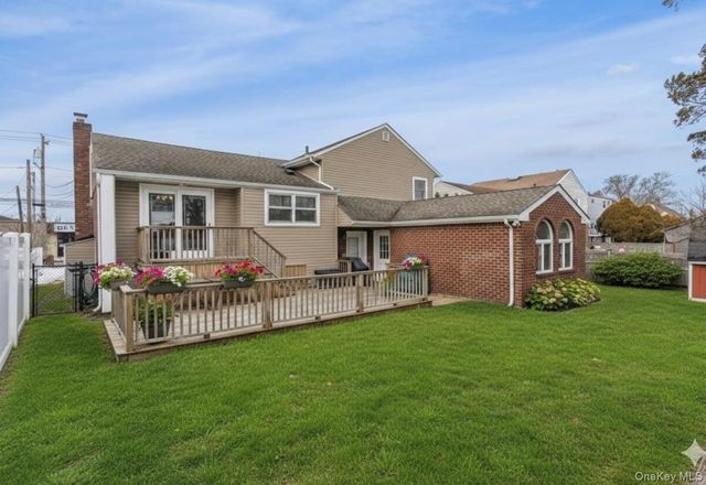 253 E Meadow Avenue, East Meadow, NY 11554