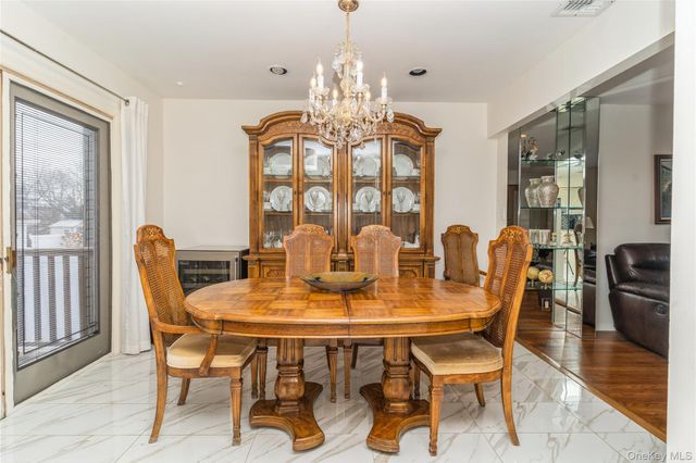 253 E Meadow Avenue, East Meadow, NY 11554