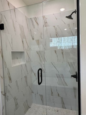 7166 Moon View Place, Alexander, AR 72019