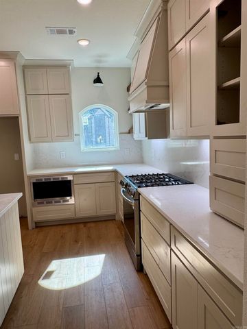 7166 Moon View Place, Alexander, AR 72019