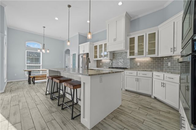 15213 Tesoro Dr, Corpus Christi, TX 78418