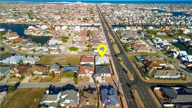 15213 Tesoro Dr, Corpus Christi, TX 78418