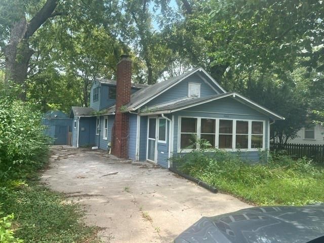 1315 S Osage Street, Independence, MO 64055